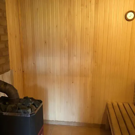 брусний View House * Sheshory