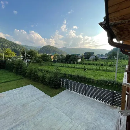 брусний View House *